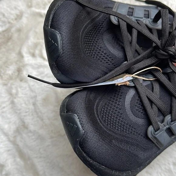 Adidas Y-3 Ultraboost light women’s running shoes size 7